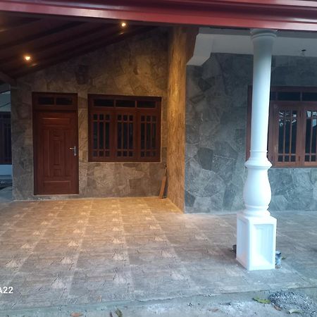 Mountain View Family Apartment باندارافيلا المظهر الخارجي الصورة